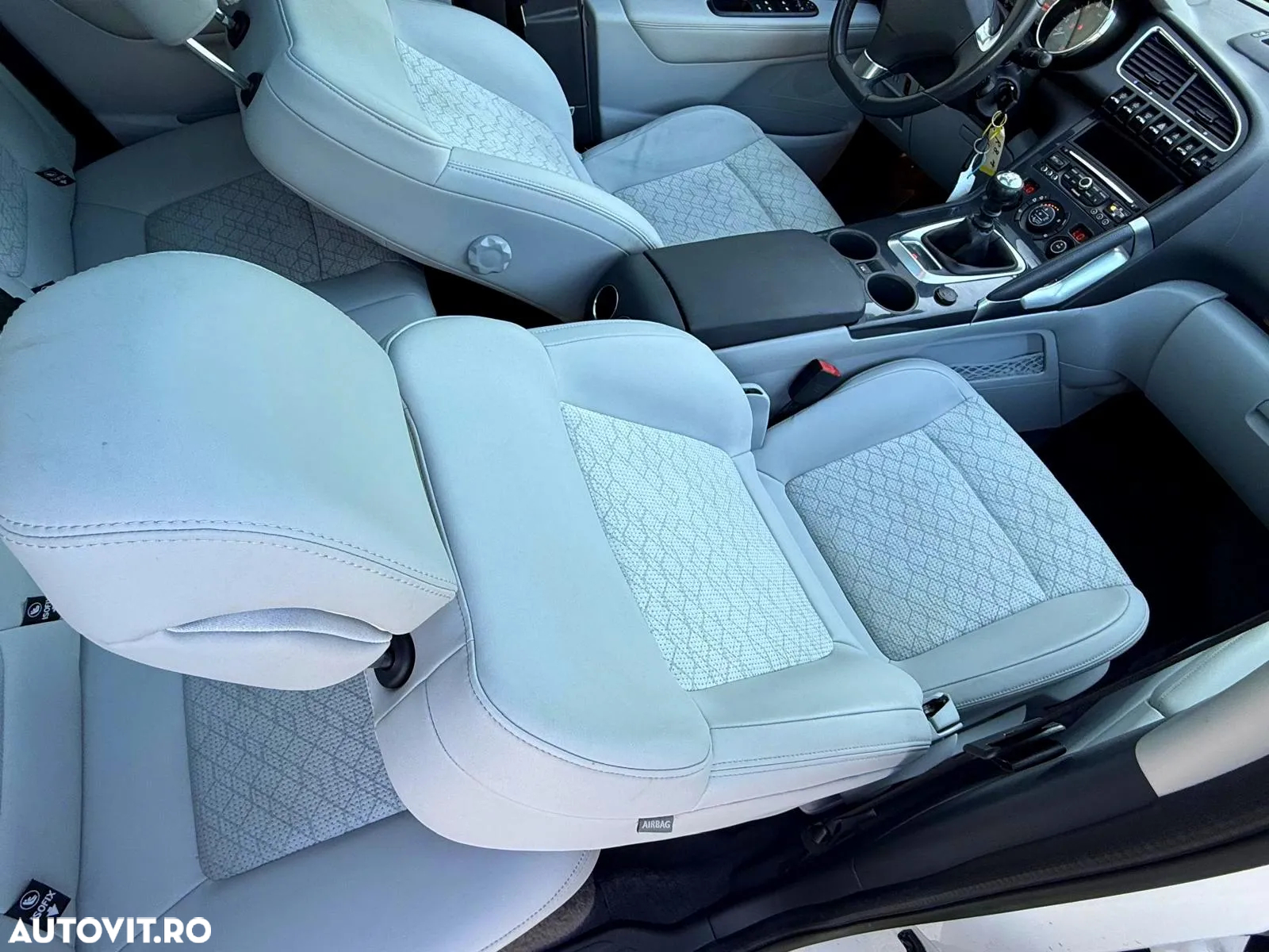 Peugeot 3008 155 THP Allure - 12