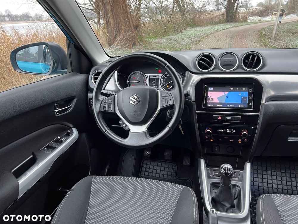 Suzuki Vitara 1.6 (4x2) Comfort+ - 16