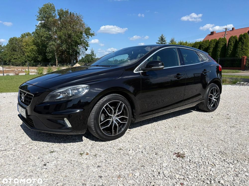 Volvo V40 D2 Drive-E R-Design Momentum - 3