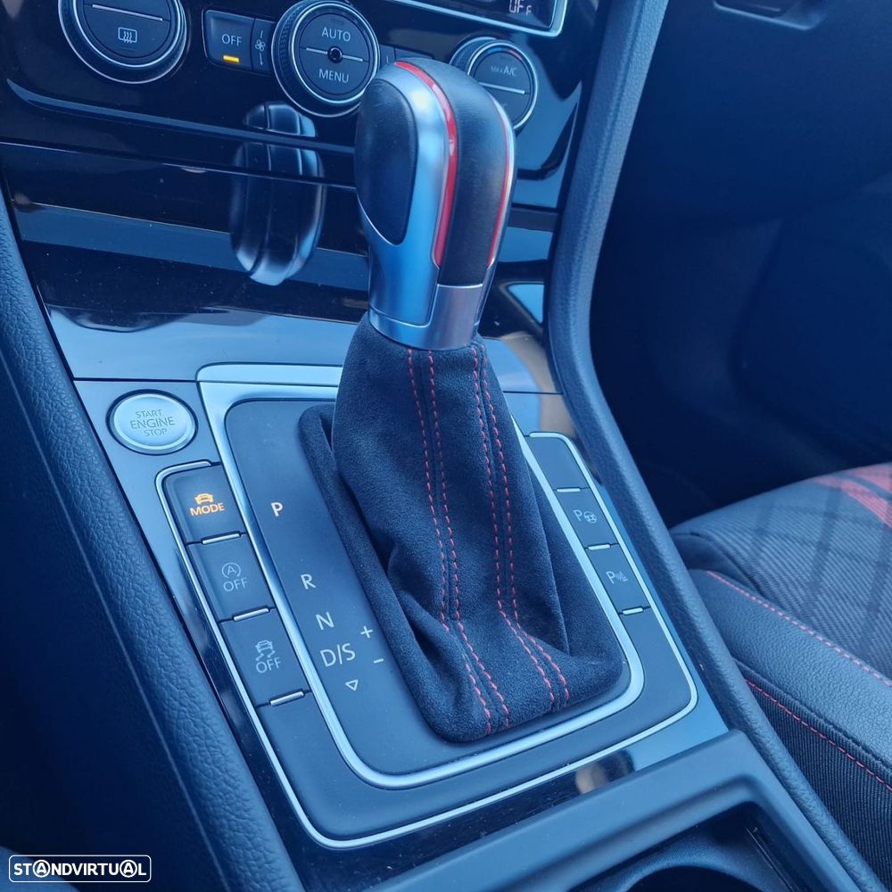 VW Golf 2.0 TSI GTi TCR DSG - 31