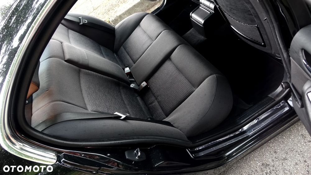 BMW Seria 3 320i - 13
