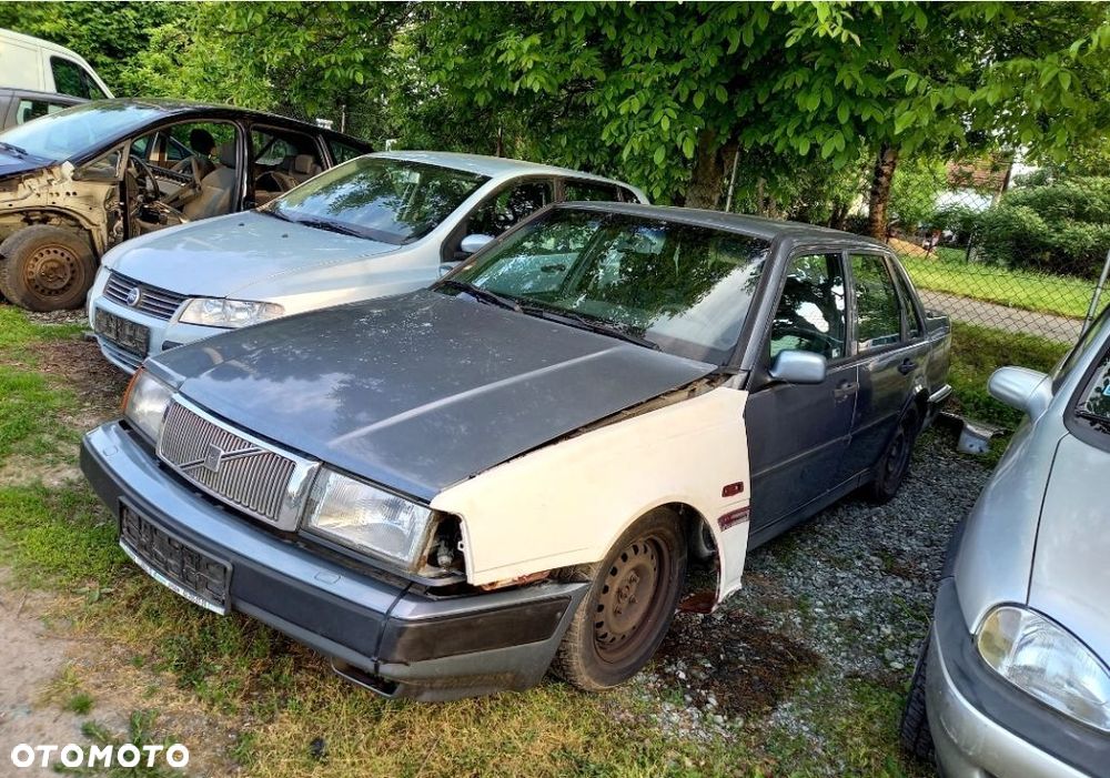 Części Volvo 460 sedan benzyna - 2