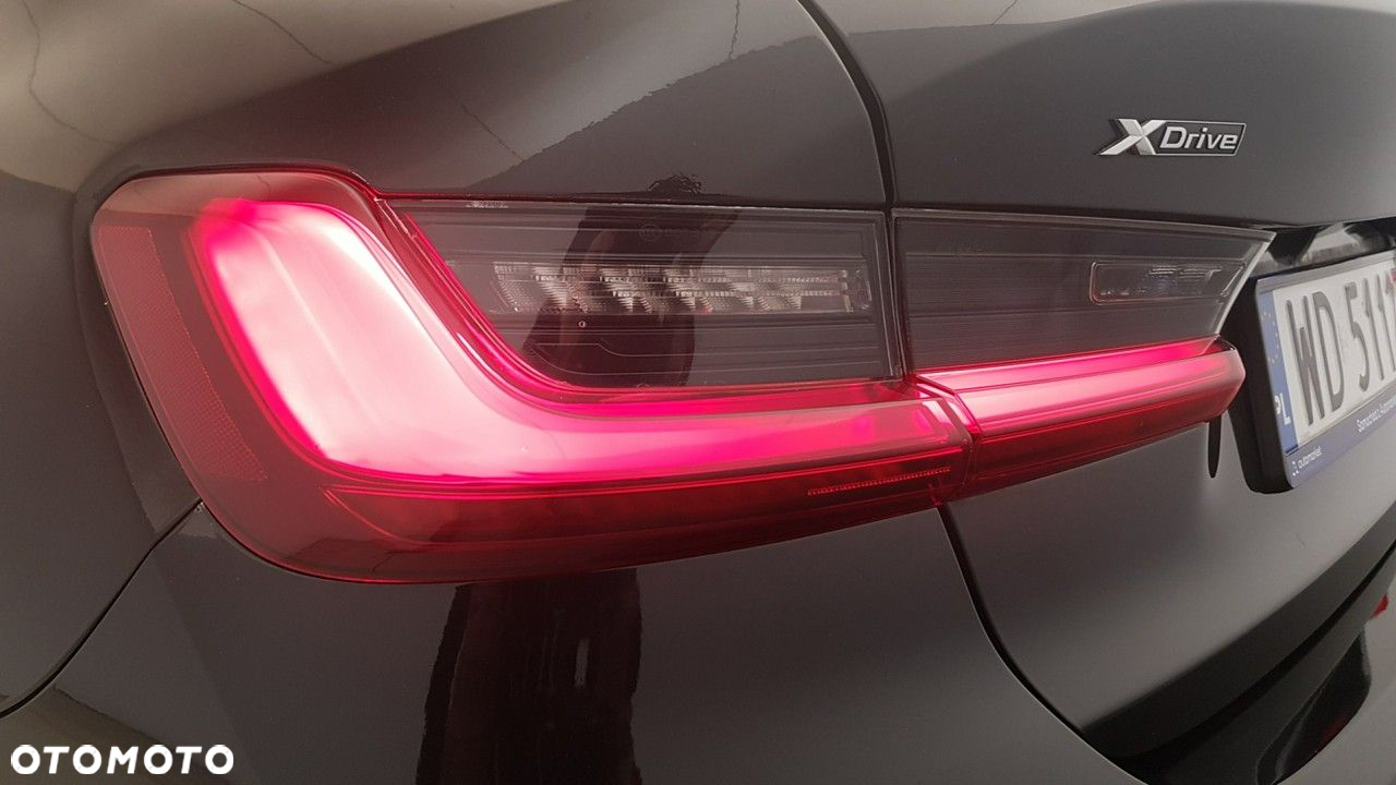 BMW Seria 3 - 17