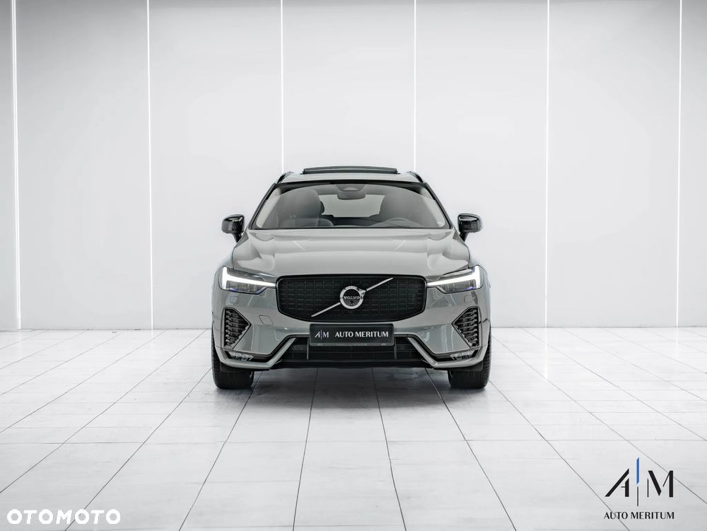 Volvo XC 60 B4 D AWD Ultimate Dark - 5