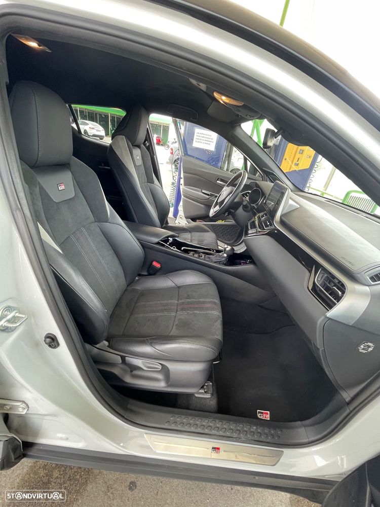 Toyota C-HR 2.0 Hybrid GR Sport - 10