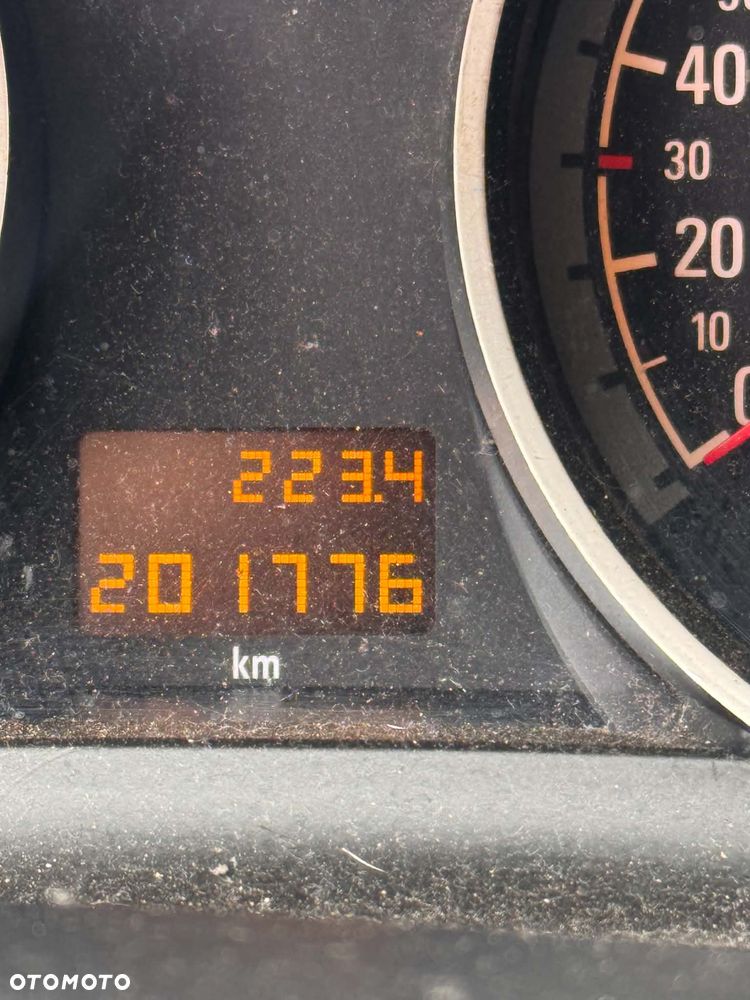 Opel Astra 1.6 Cosmo - 11