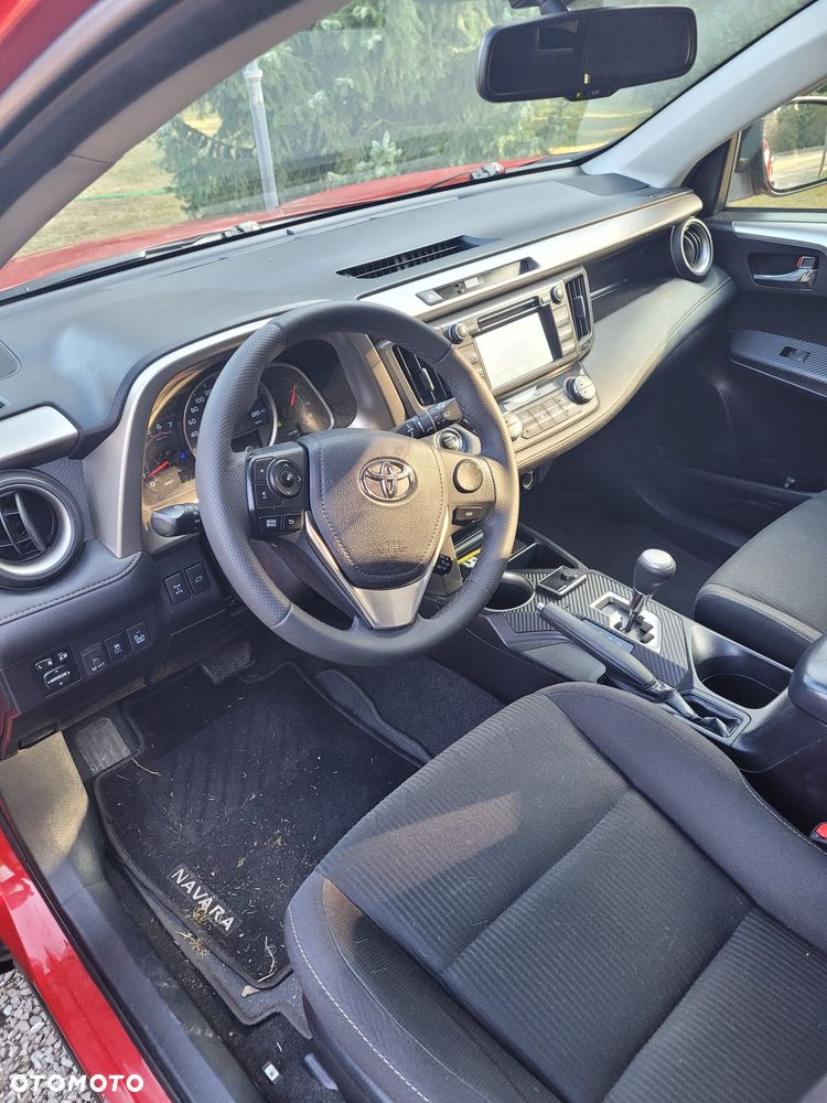 Toyota RAV4 2.2 D-CAT X - 9