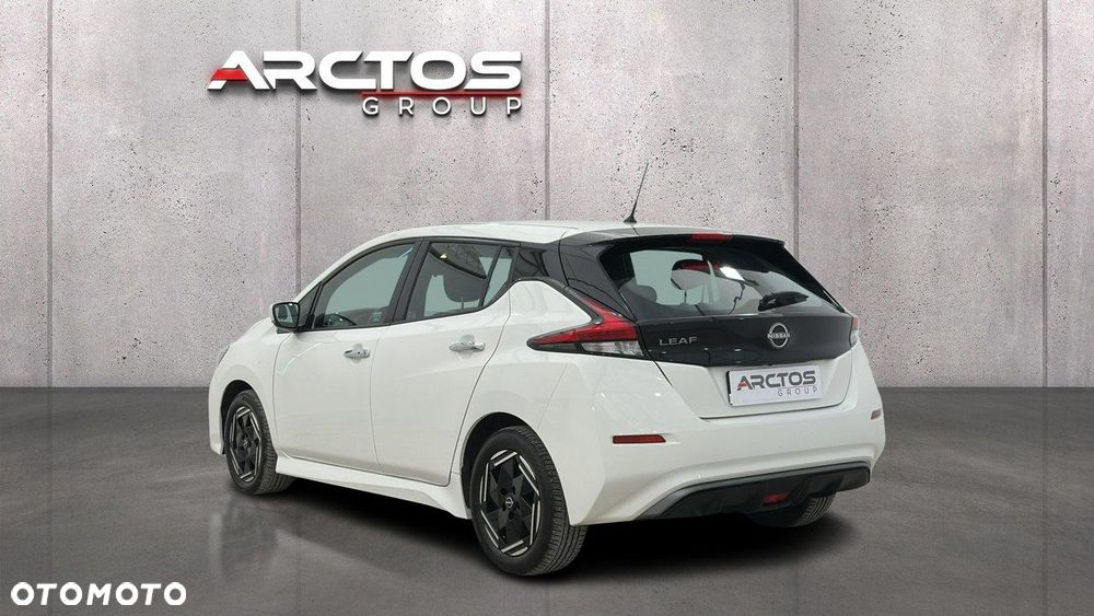 Nissan Leaf - 3