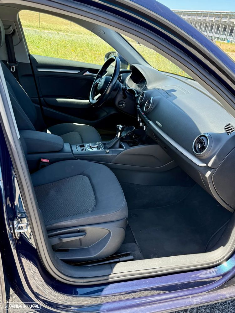 Audi A3 Sportback 1.6 TDI - 9