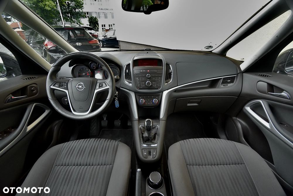 Opel Zafira Tourer 1.4 Turbo Edition - 14