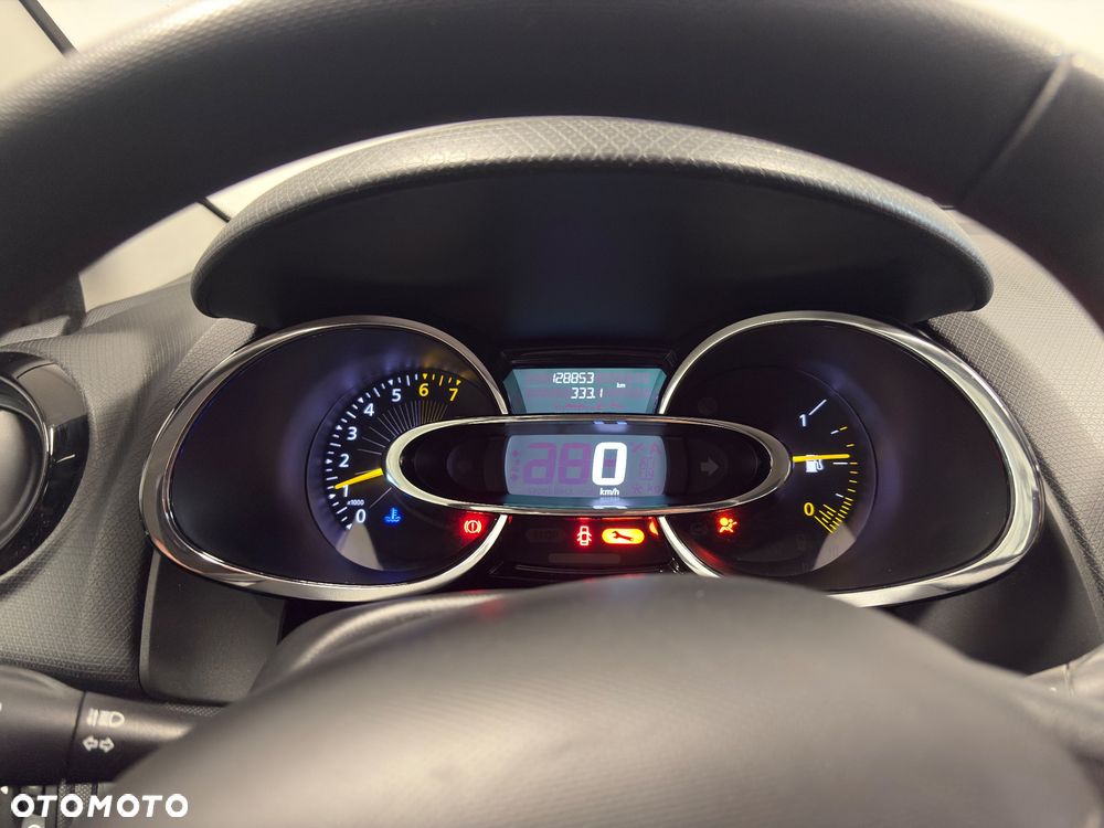 Renault Clio - 18