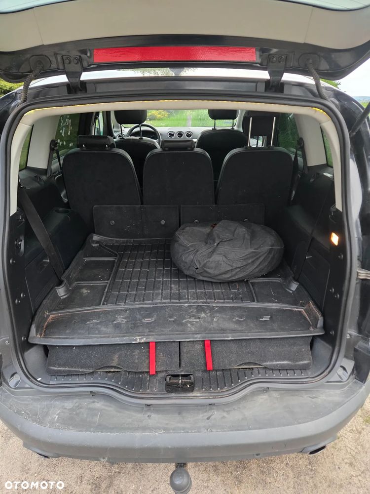 Ford S-Max 2.2 TDCi DPF Titanium X - 16