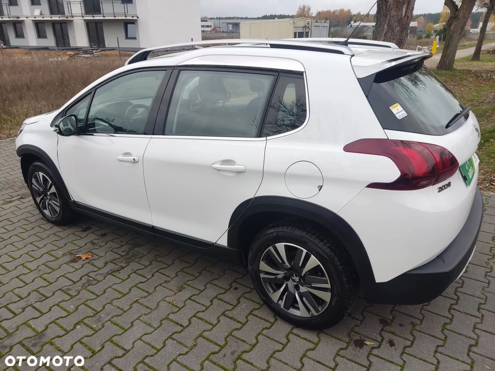 Peugeot 2008 - 14