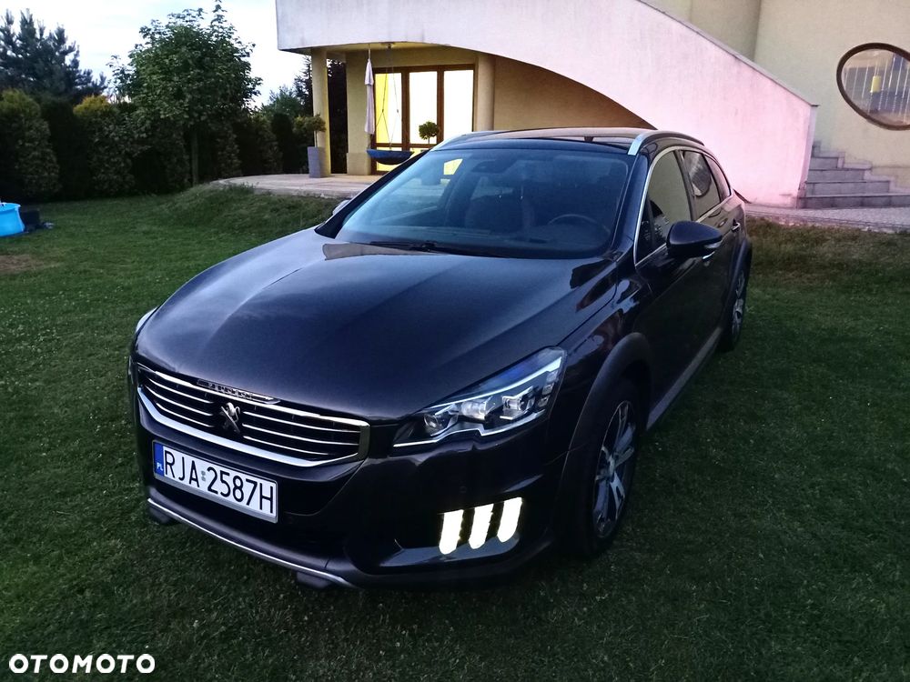 Peugeot 508 RXH Hybrid4 - 23