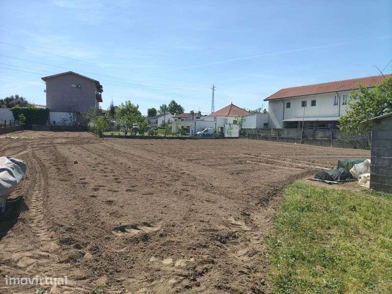 Terreno  para construçao - Grande imagem: 2/8