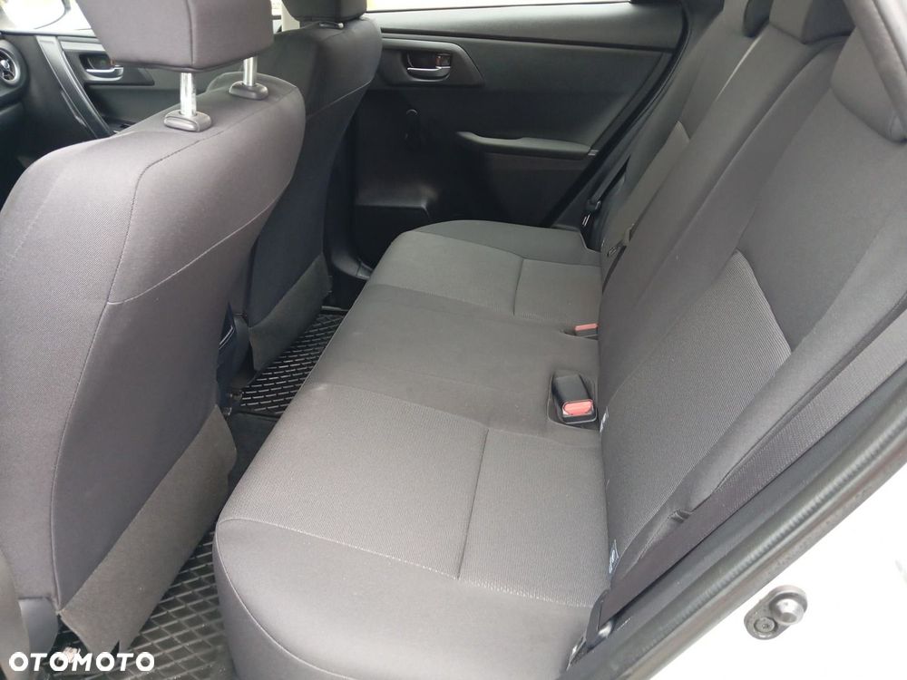 Toyota Auris 1.33 VVT-i Active - 14