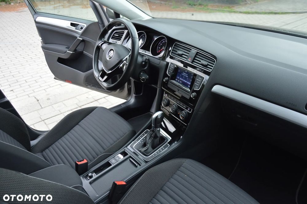 Volkswagen Golf 1.4 TSI BlueMotion Technology DSG Cup - 13