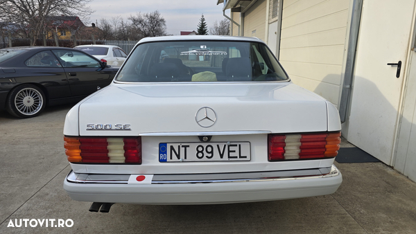 Mercedes-Benz W126