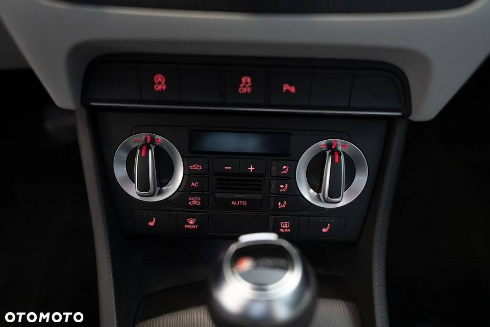 Audi Q3 2.0 TDI Quattro S tronic - 12