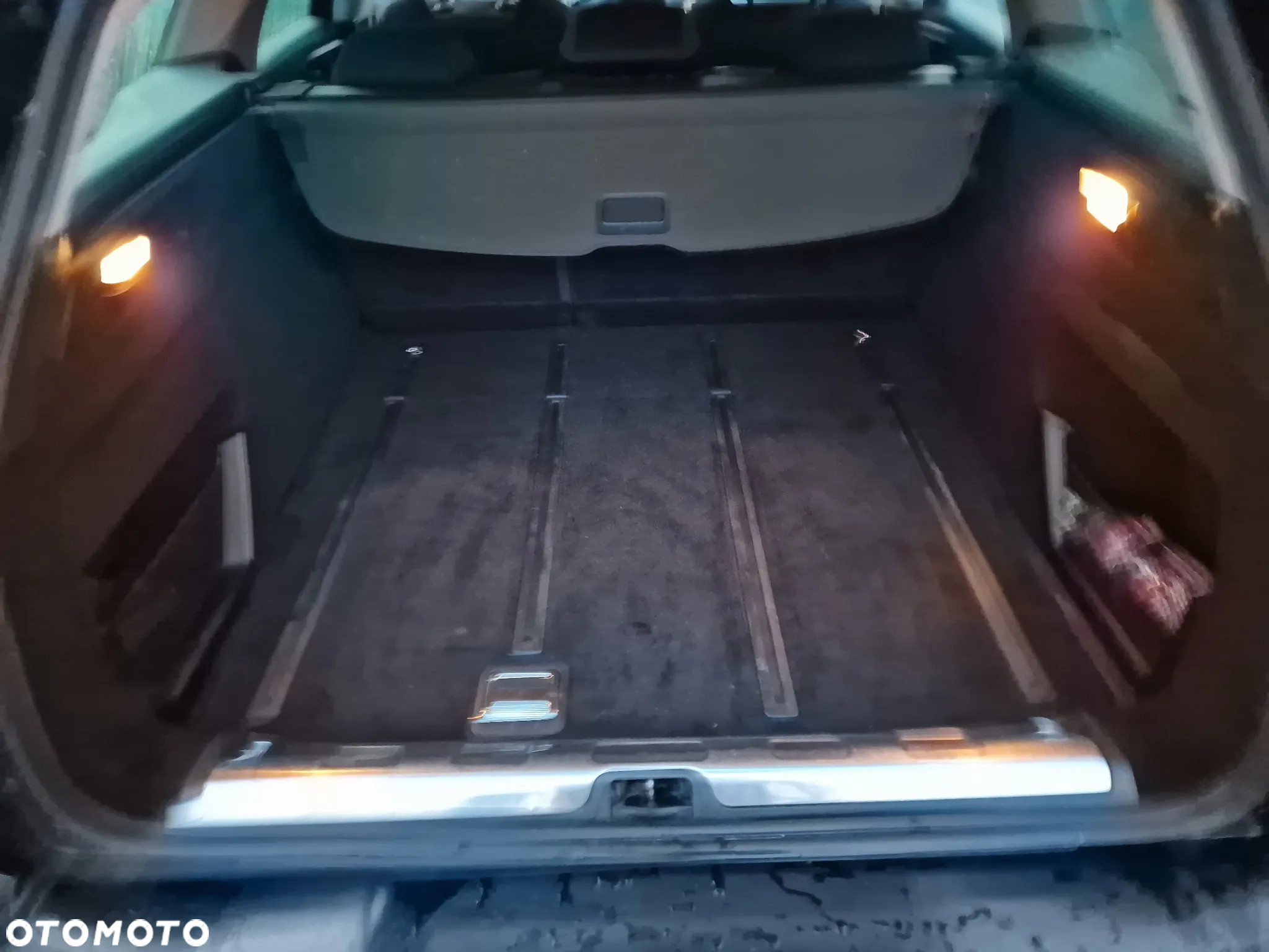 Citroën C5 Tourer HDi 135 FAP Tendance - 24