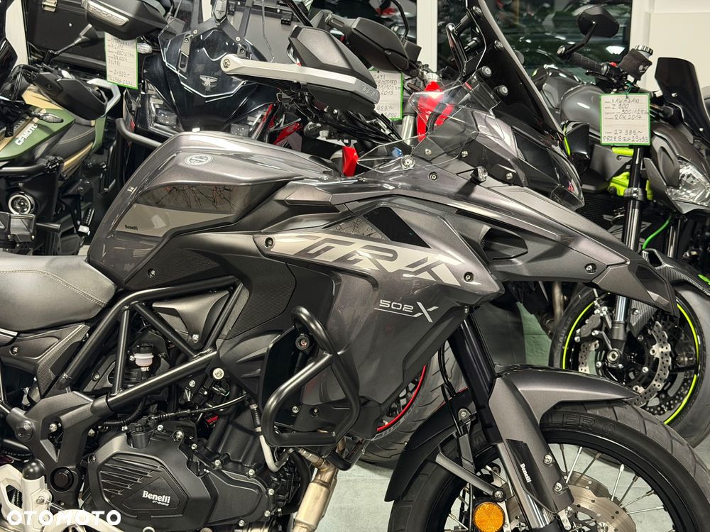 Benelli TRK 502X - 9