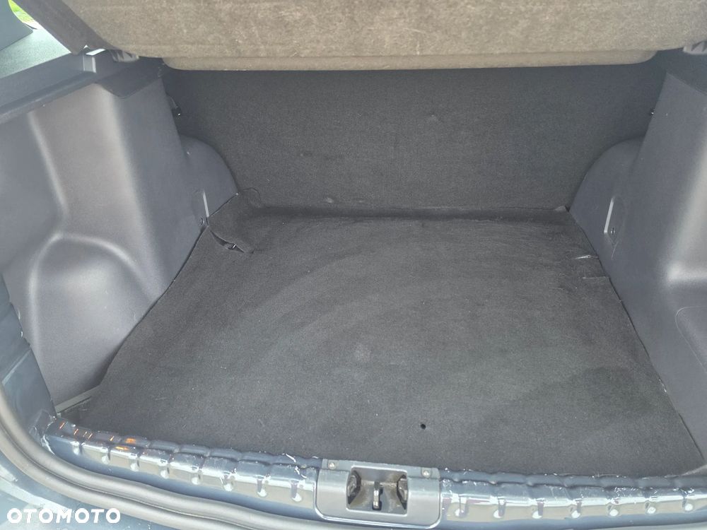 Dacia Duster 1.6 SCe S&S - 8