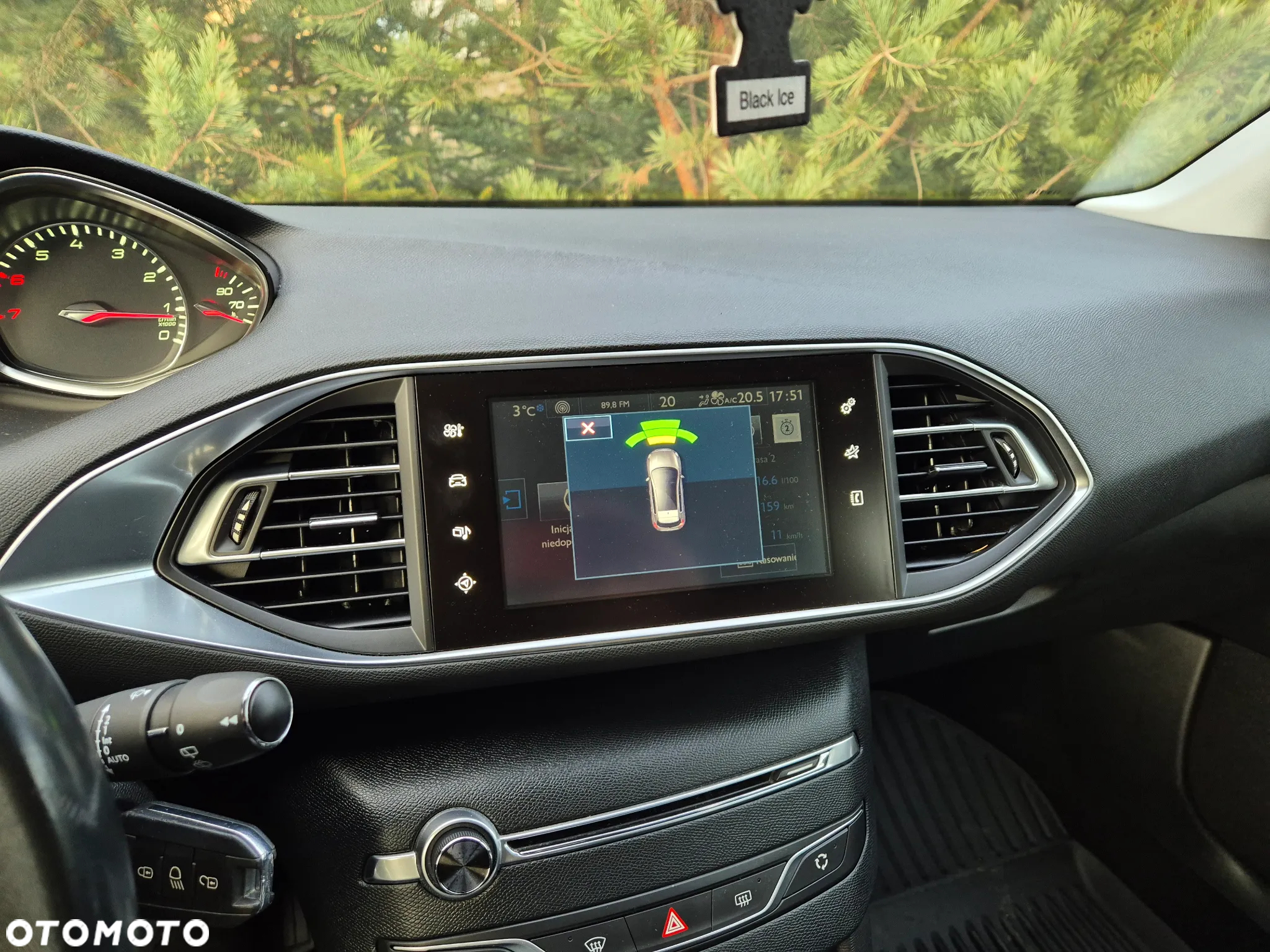 Peugeot 308 1.6 THP Allure - 23