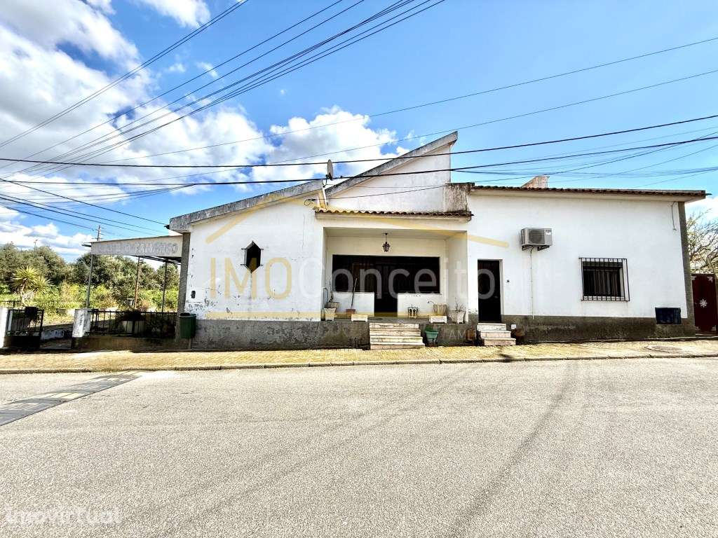 Moradia T2 Totalmente Térrea - Golegã - Grande imagem: 2/27