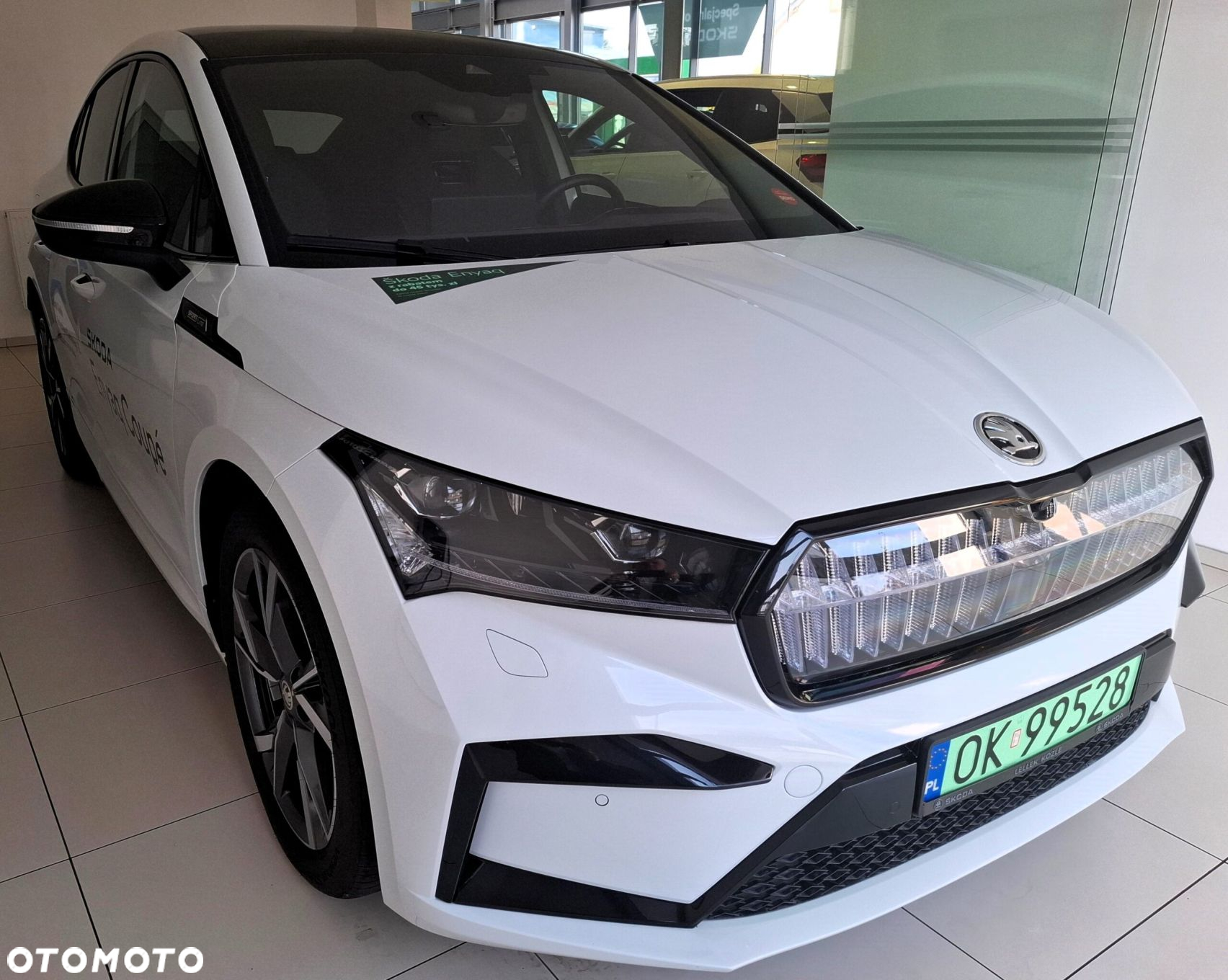 Skoda Enyaq 80 82kWh Sportline Advanced - 2
