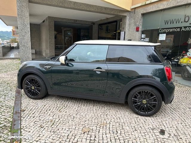 MINI 3 Portas Cooper SE Premium Resolute Edition - 11