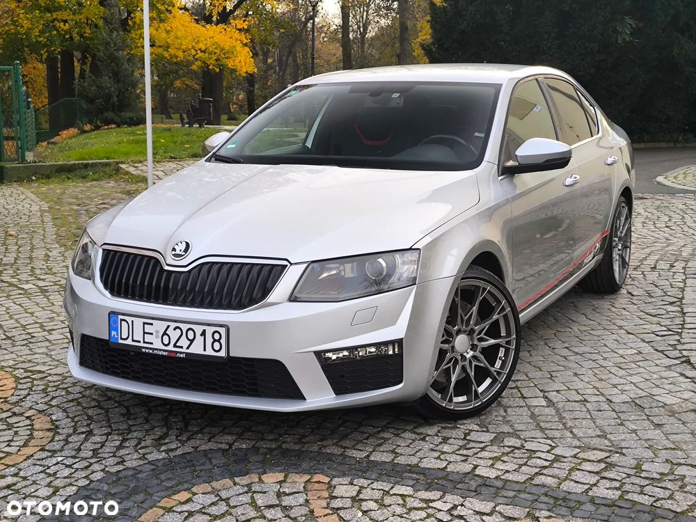 Skoda Octavia 2.0 TSI RS - 2
