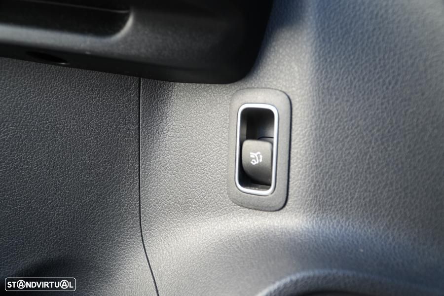 Mercedes-Benz EQB 250 Progressive - 17