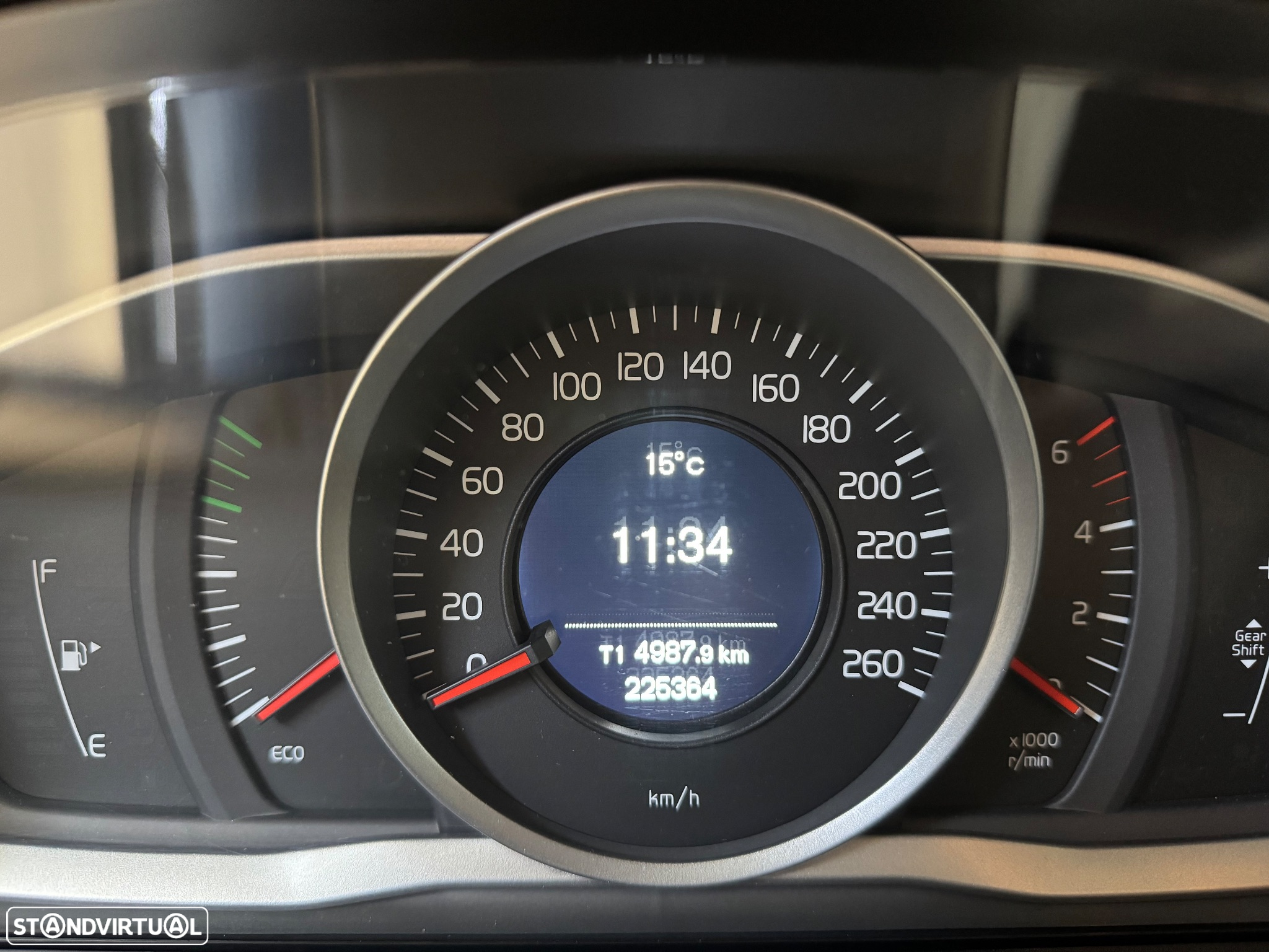 Volvo XC 60 2.0 D4 Momentum - 29