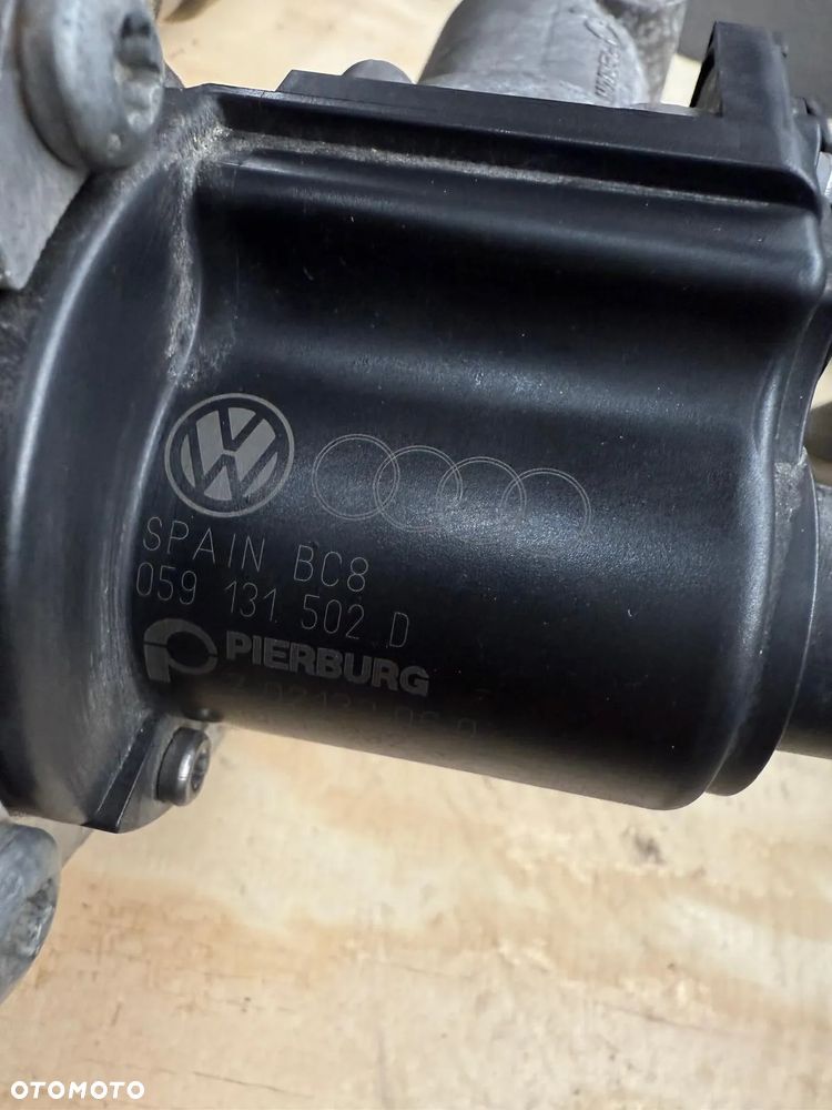 Zawór egr Audi Q7 v12 TDI 059131502D - 2