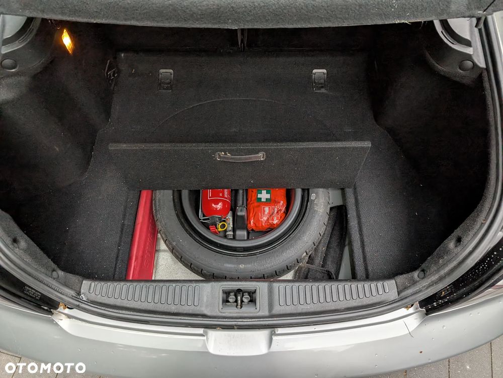 Hyundai Coupe - 20