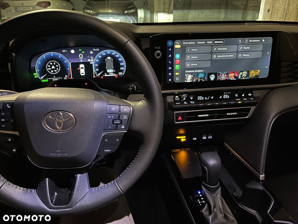 Toyota Camry 2.5 Hybrid Dynamic Force Executive e-CVT - 19