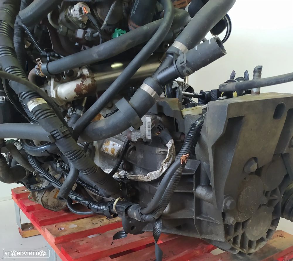 Motor Ford Transit 2.2 TDCI 115cv SRFA - caixa 6 velocidades 8C1R-7002-DG - centralina AC11-12A650-BC - 11