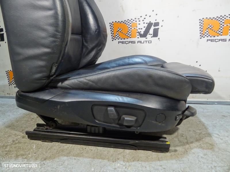 Bancos BMW Serie 3 Coupe E92 Pack M em Pele LCI - 7