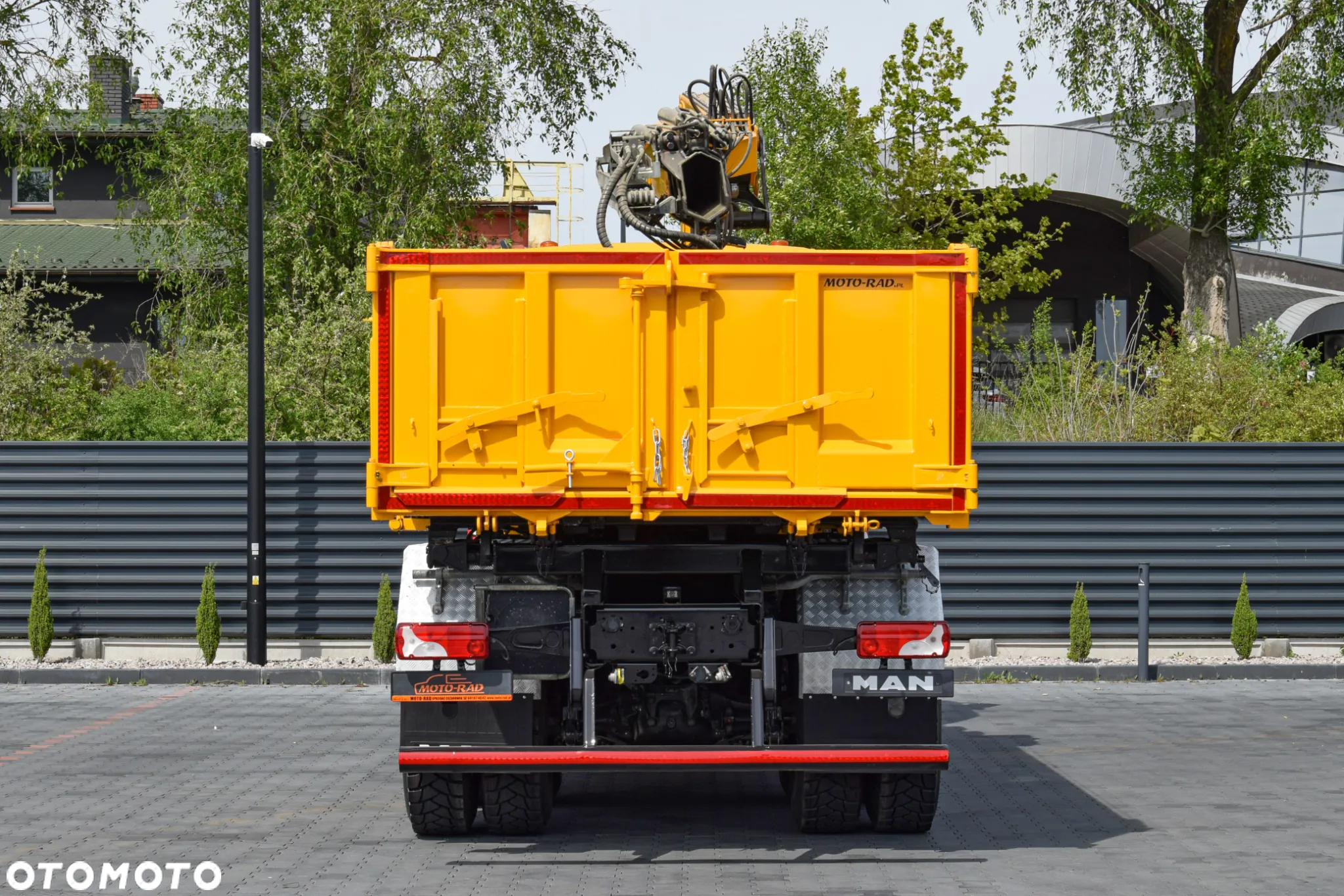 MAN TGS 26.400 / 6x4 / EURO 6 / UDT / HDS FASSI 165 / WYSUW x3 / ROTATOR / CHWYTAK / STEROWANIE RADIOWE / WZMOCNIONA RAMA / WYWROTKA / HYDROBURTA / AUTOMAT / 2017 / NOWE OPONY - 100% / NISKI PRZEBIEG / STAN IDEALNY / SPROWADZONY - 6