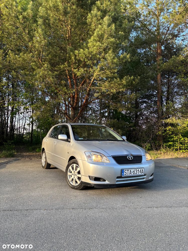 Toyota Corolla 2.0 D-4D Luna - 2