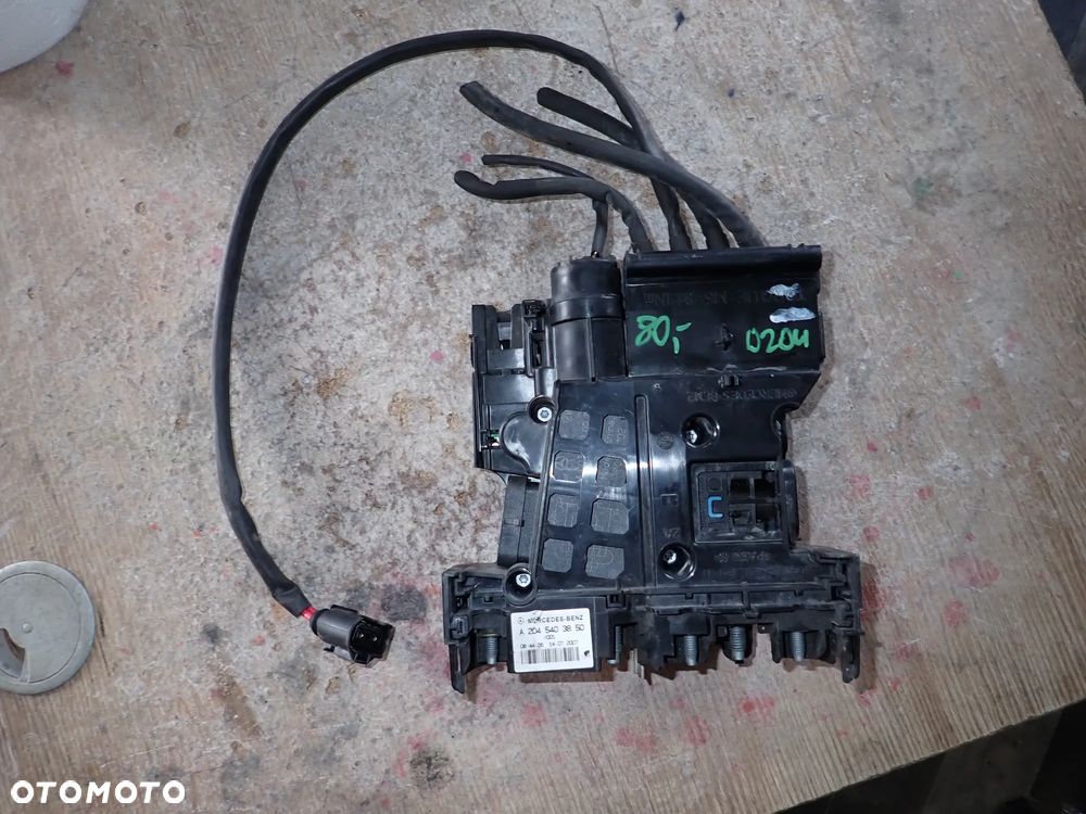 MERCEDES C KLASA W204 MODUŁ AKUMULATORA A2045403850 - 1