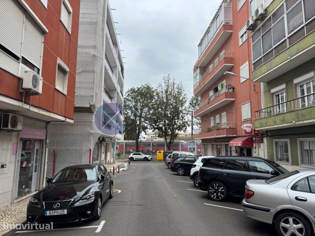 Apartamento no centro de Moscavide - Excelente oportunidade de inve... - Grande imagem: 2/9