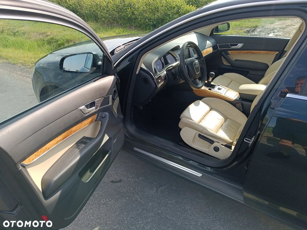 Audi A6 Avant - 11