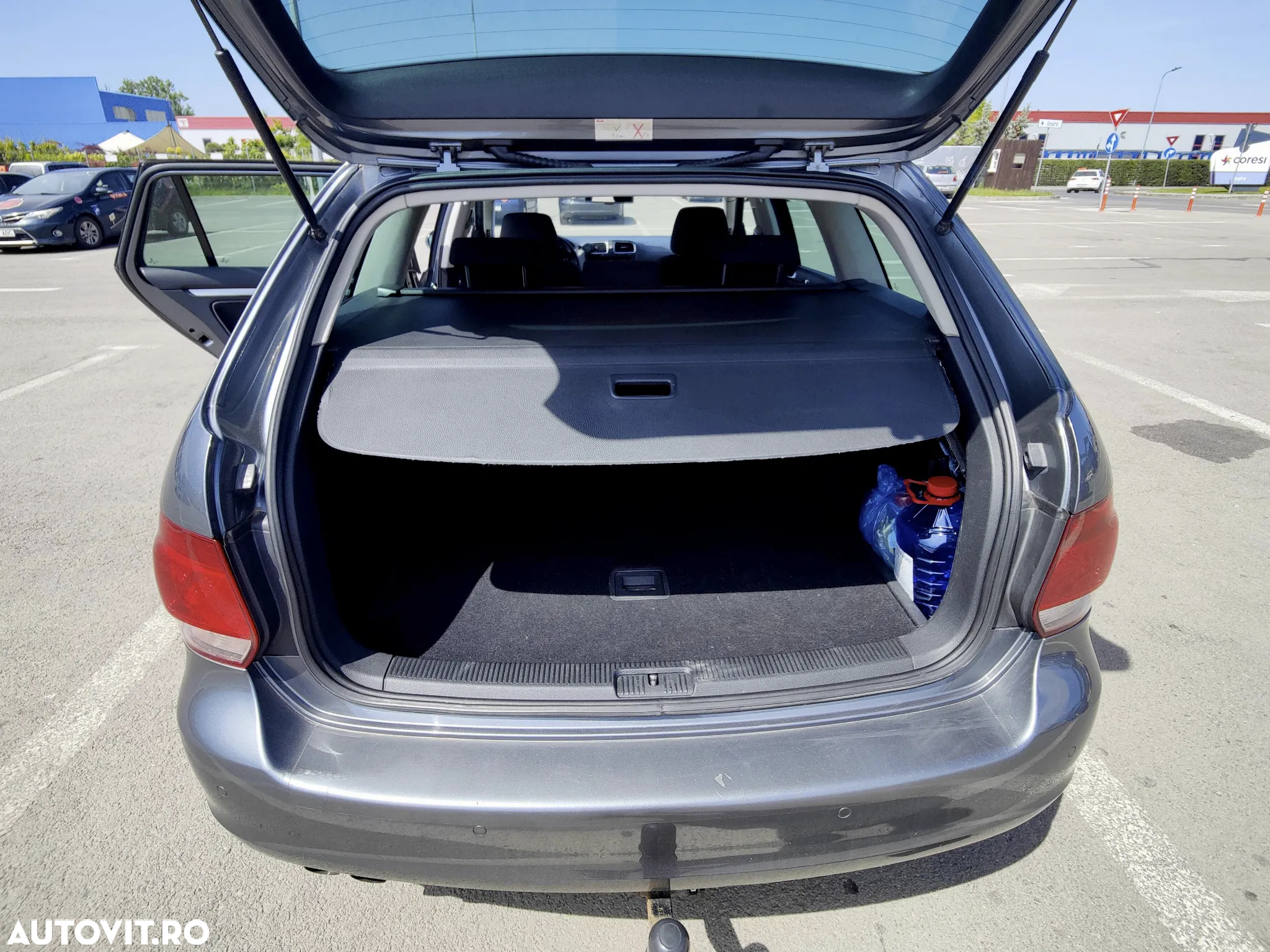 Volkswagen Golf Variant 2.0 TDI DPF Highline - 10