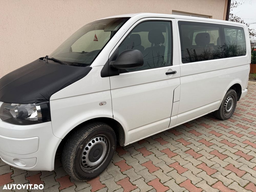 Volkswagen Transporter Caravelle Comfortline Scurt - 6