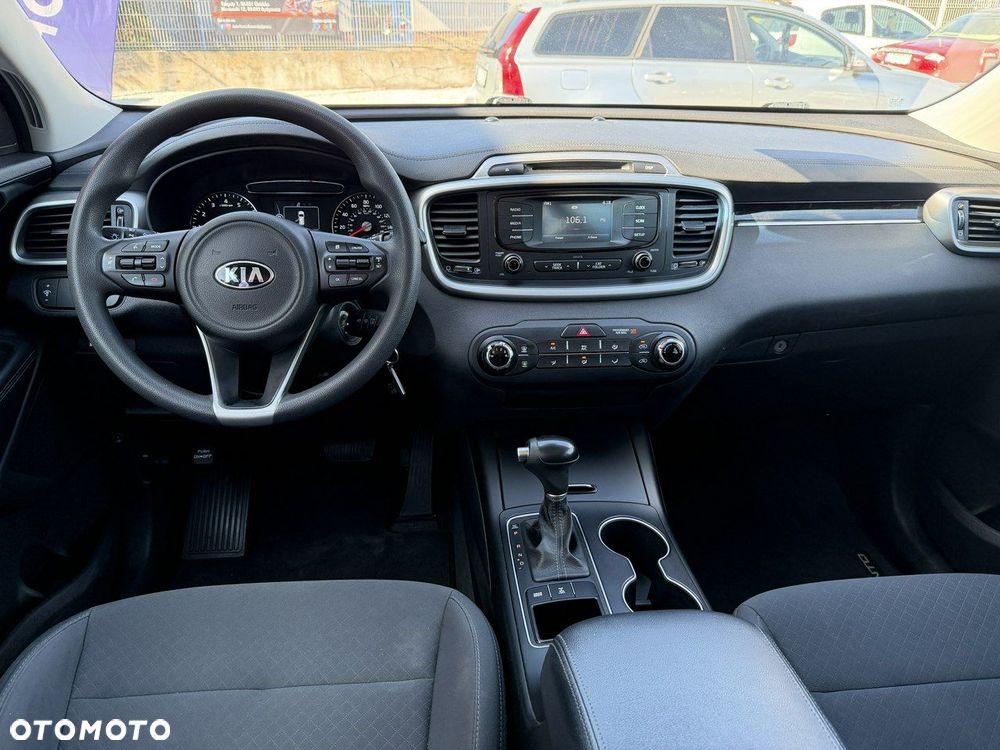 Kia Sorento - 29