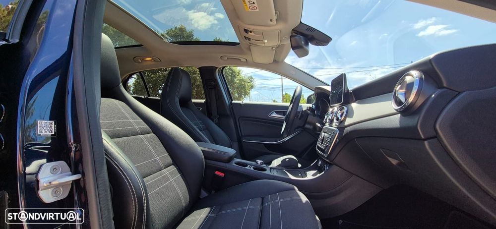 Mercedes-Benz GLA 180 d Aut. - 8