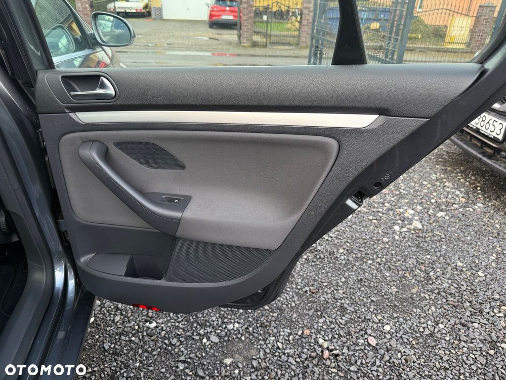 Volkswagen Jetta 1.4 TSI Sportline - 14