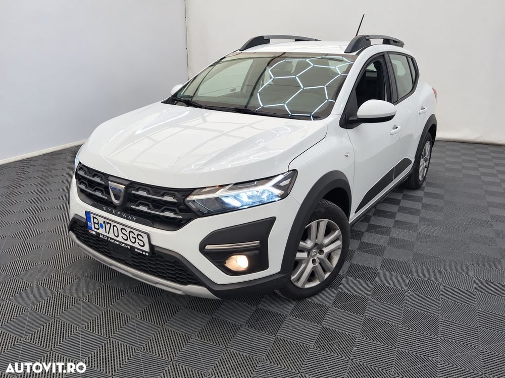 Dacia Sandero Stepway TCe 90 MT6 Comfort - 1