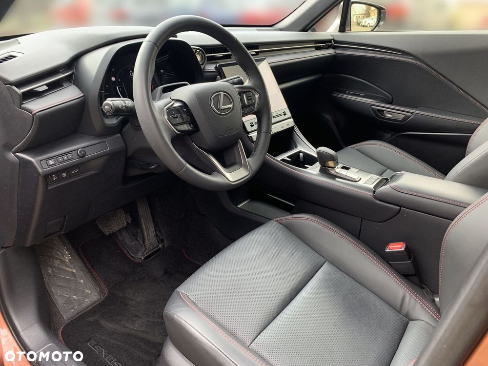 Lexus LBX 1.5 Hybrid Emotion - 9